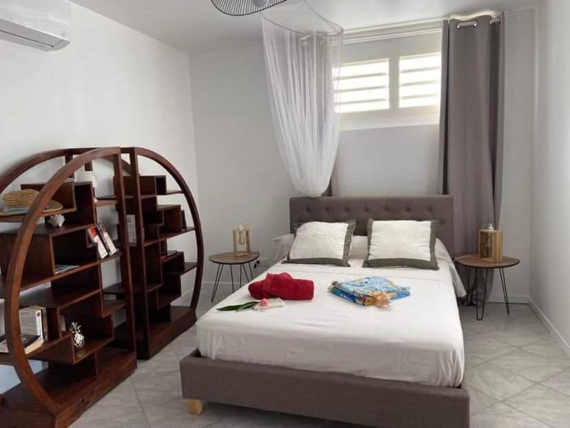 Fleur Des Caraibes Apartment Sainte-Anne Ngoại thất bức ảnh